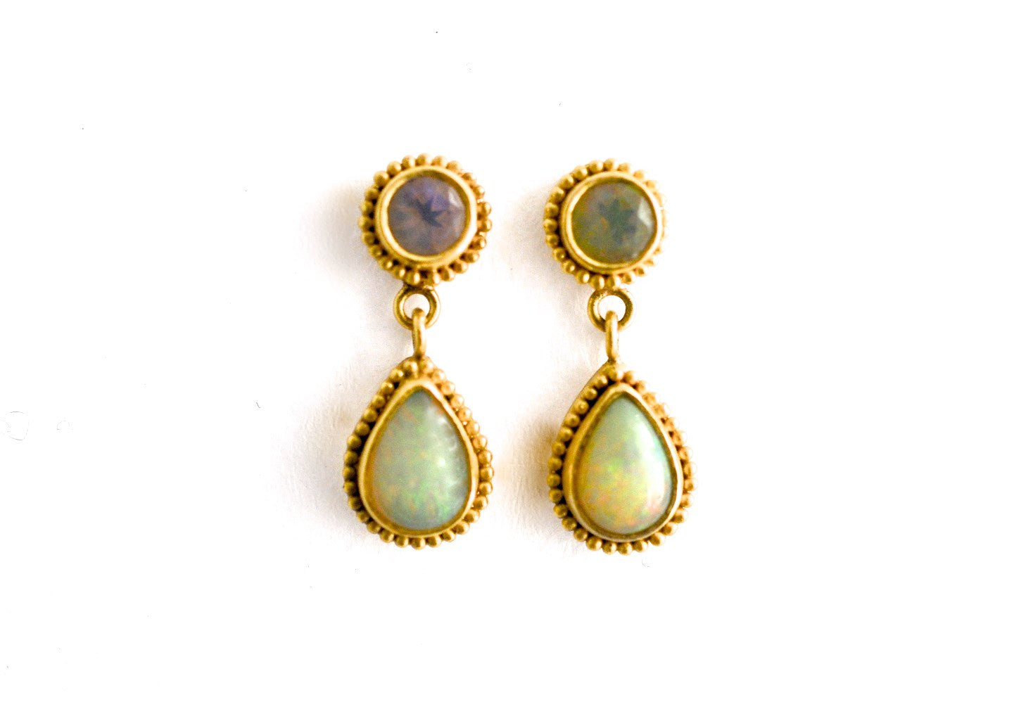 earrings / gold 22k granulation + opals