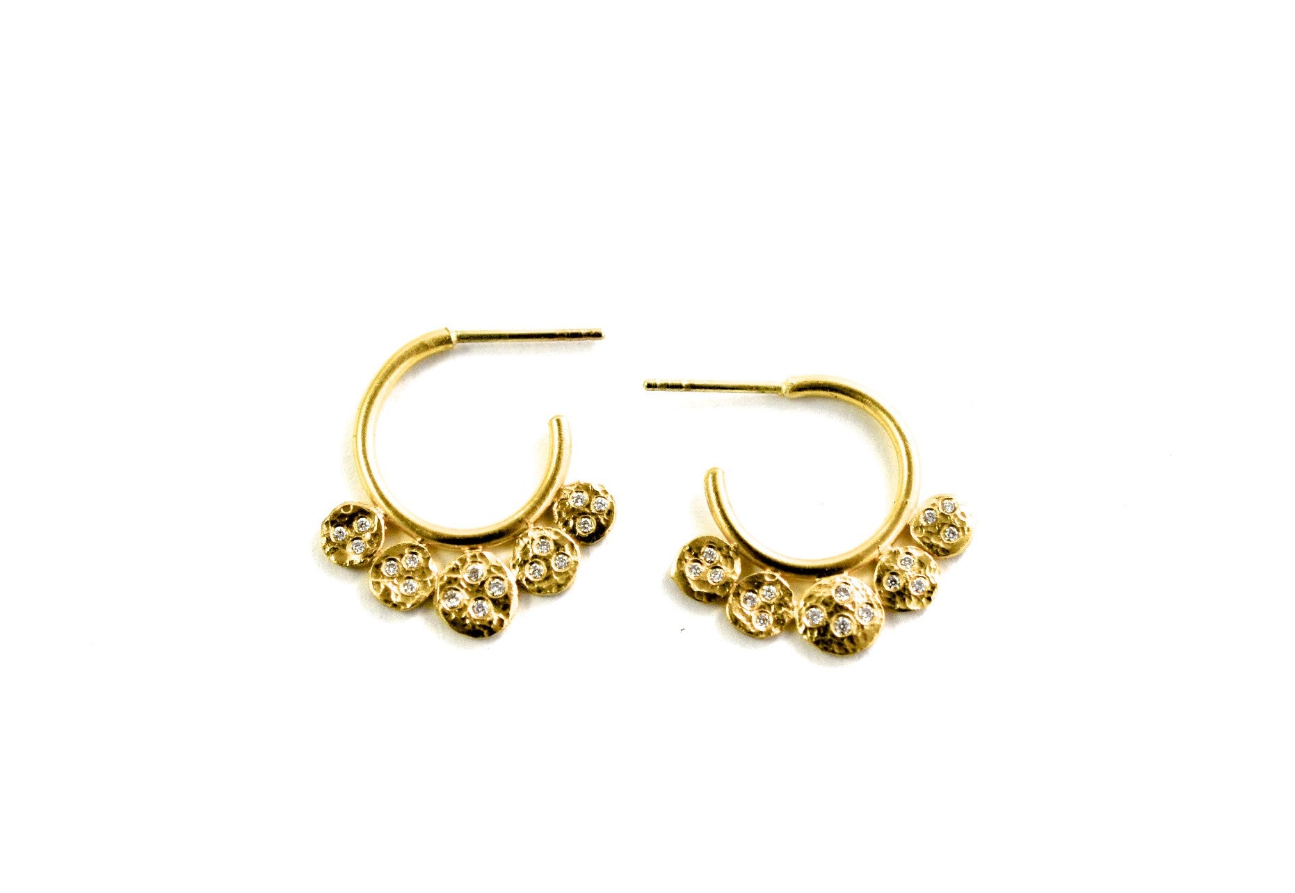 earrings / gold hammered 22k + diamonds hoops