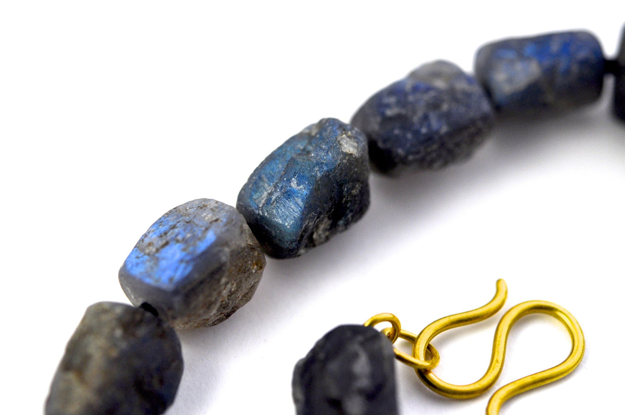 necklace / strand Labradorite + gold clasp