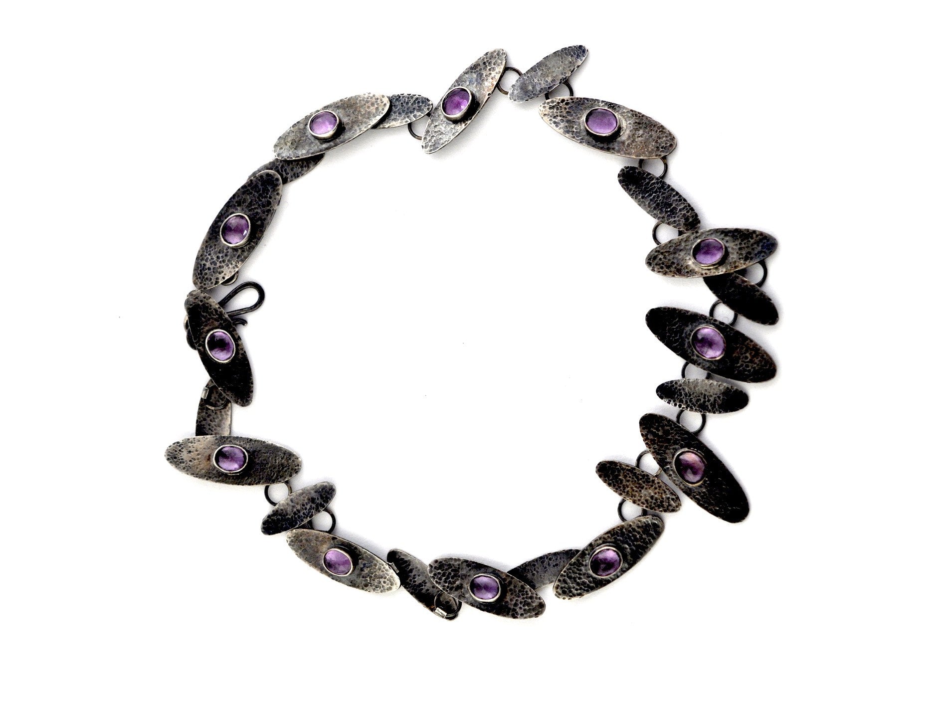 necklace / silver oxidized + Amethyst
