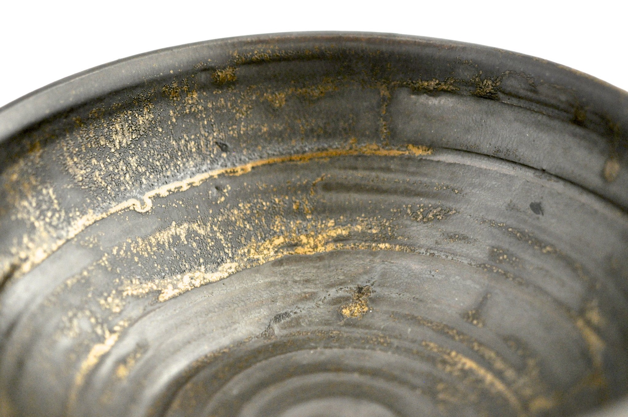 table / bowl black & gold speckle patina