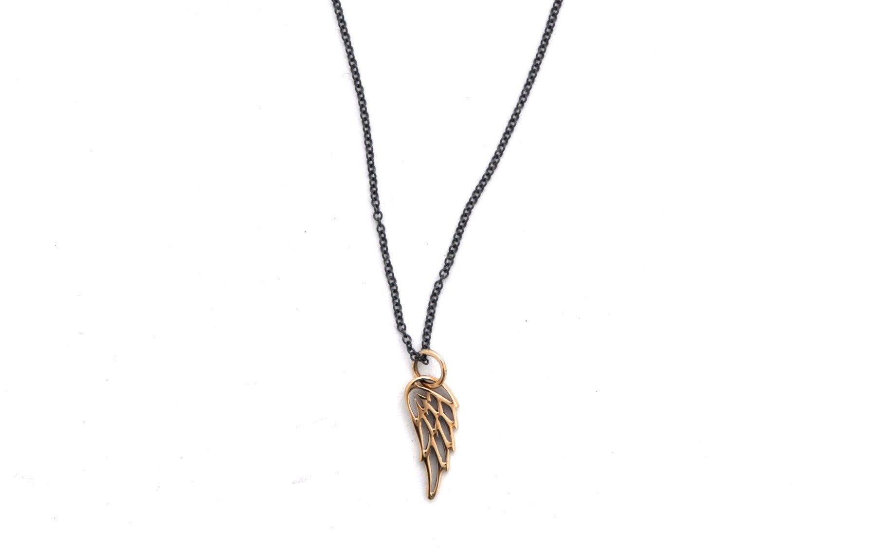 necklace / silver WING charm