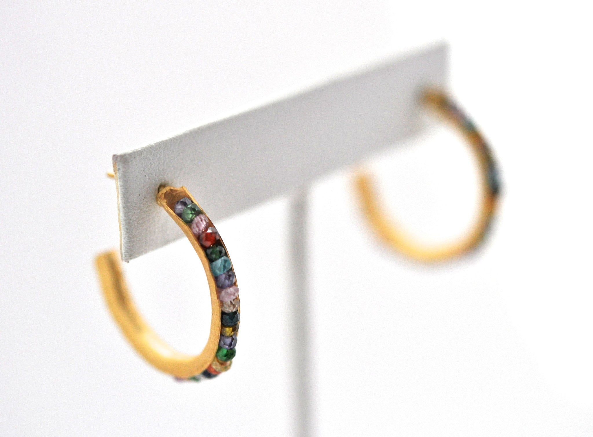 wholesale/earrings/hand forged hoops with tiny gemstones