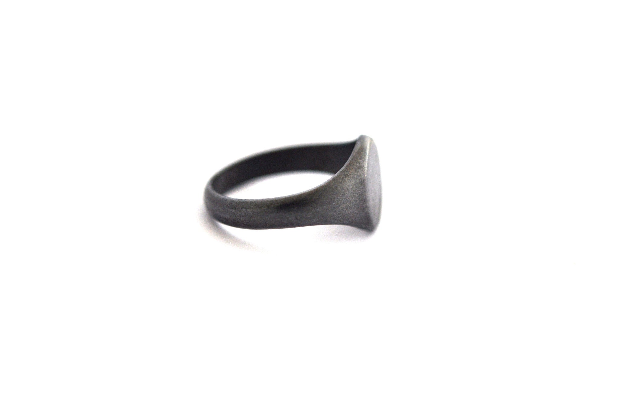 ring / signet ring SIMPLE OVAL