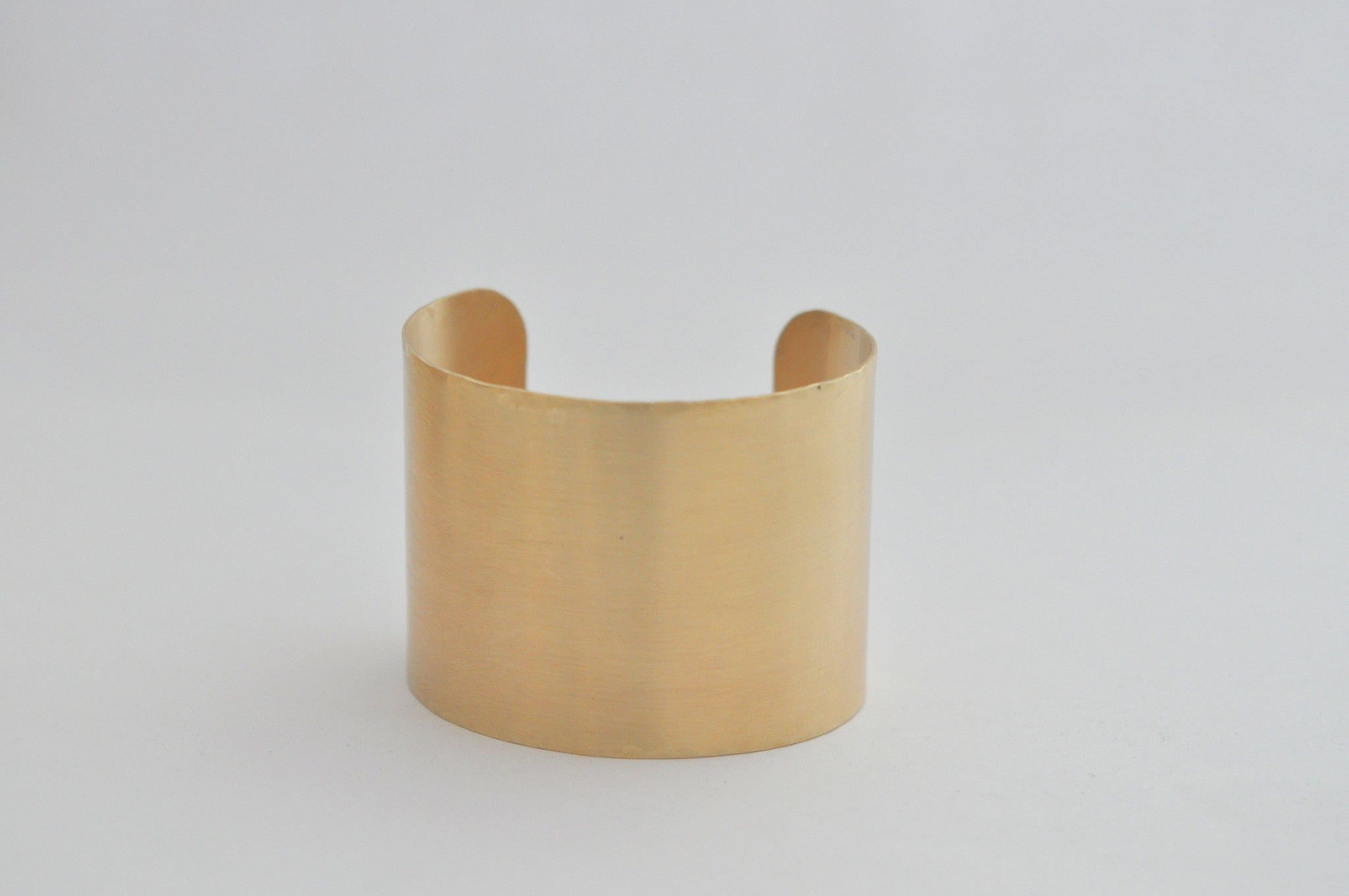 bracelet / brass wide cuffs
