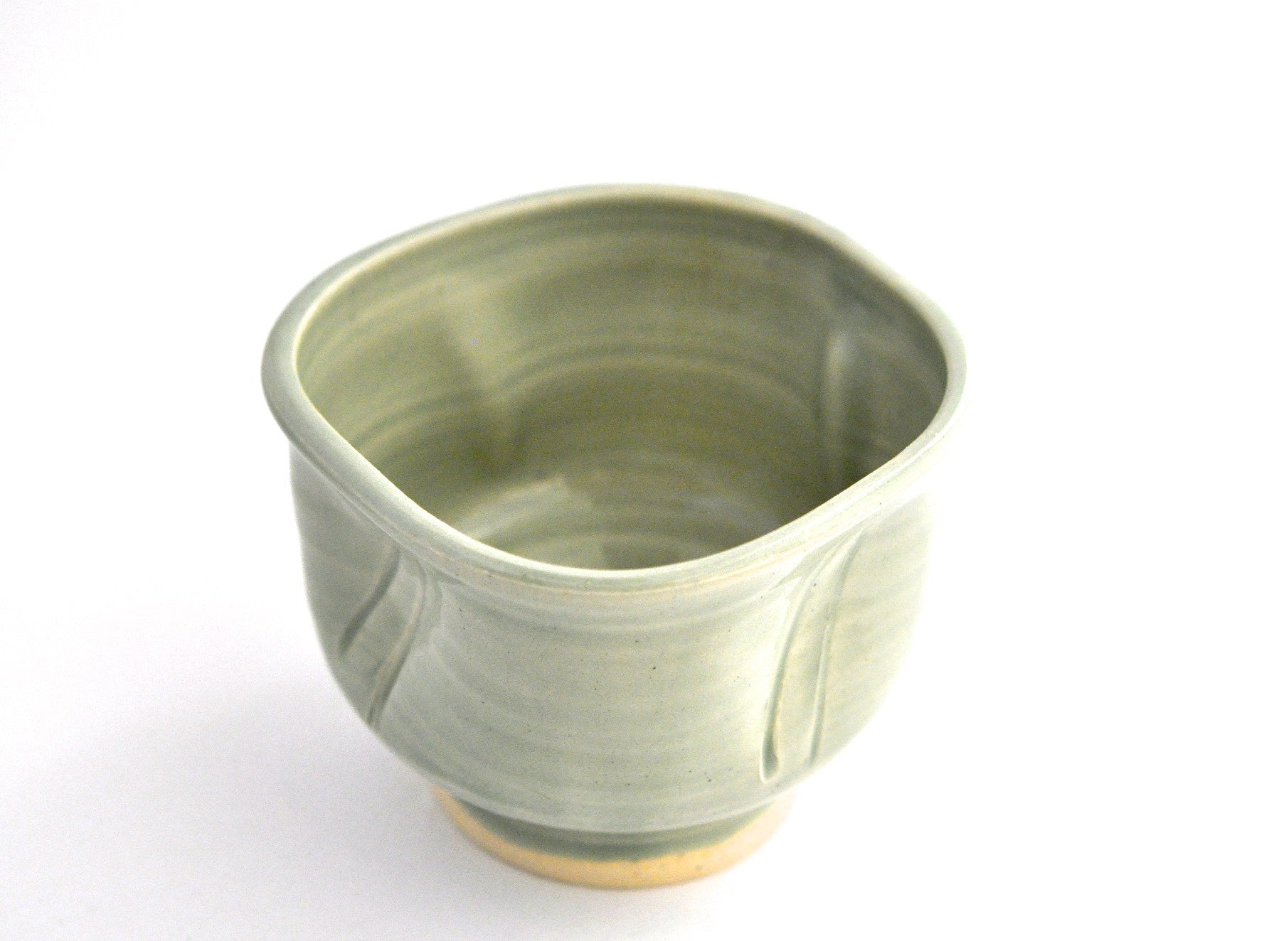 table / cup celadon