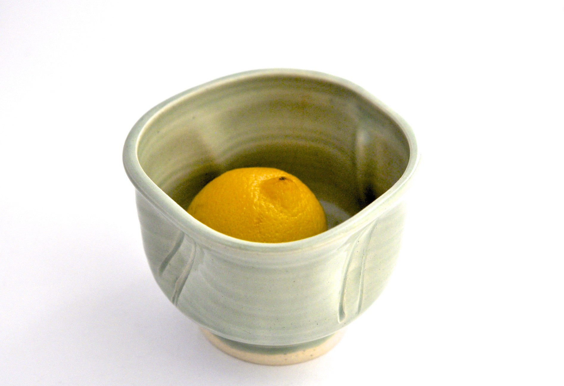 table / cup celadon